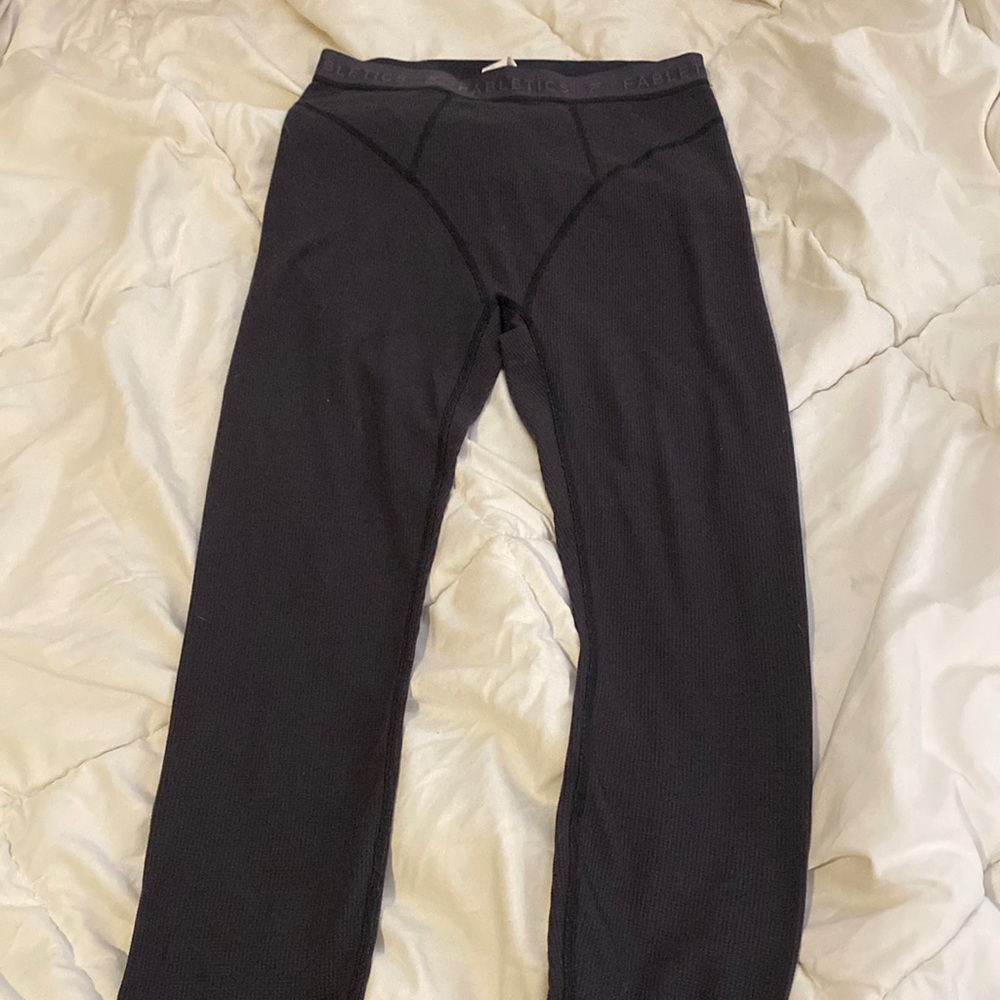 Dark grey M fabletics waffle lounge legging